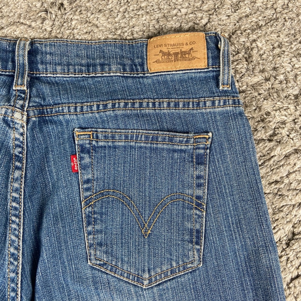 Vintage Levis 550 Relaxed Boot Cut Jean W 12 Long Blue Denim Stretch Y2k (32x34)
